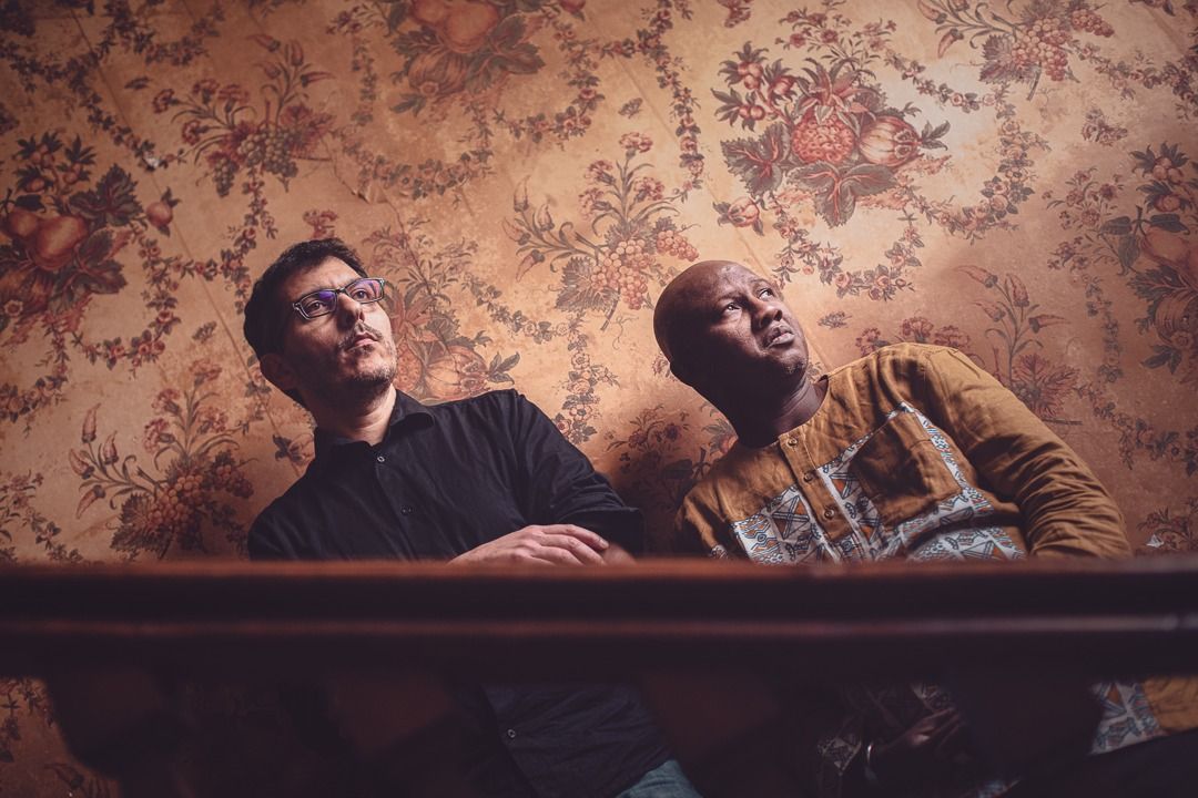 Ablaye Cissoko & Cyrille Brotto \u00b7 Espace Avel Vor