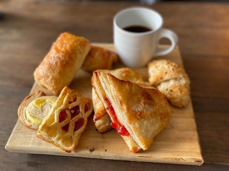 Viernes + caf\u00e9 + pan dulce, que felicidad!!!