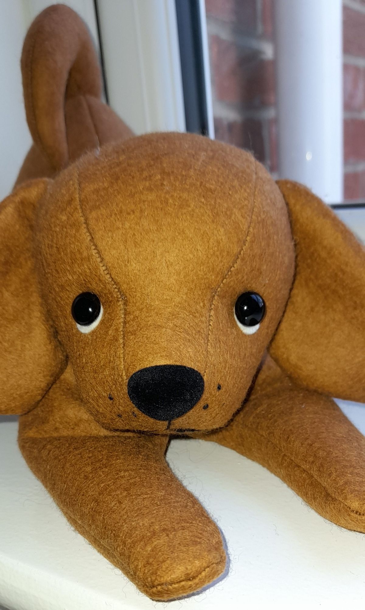 Make a wool felt lapdog with Jayne Allenby on Sunday 3rd November, 2024 10.30 - 3.30pm 