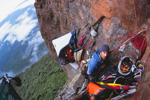 Nat Geo Live: Mark Synnott: Life on Vertical