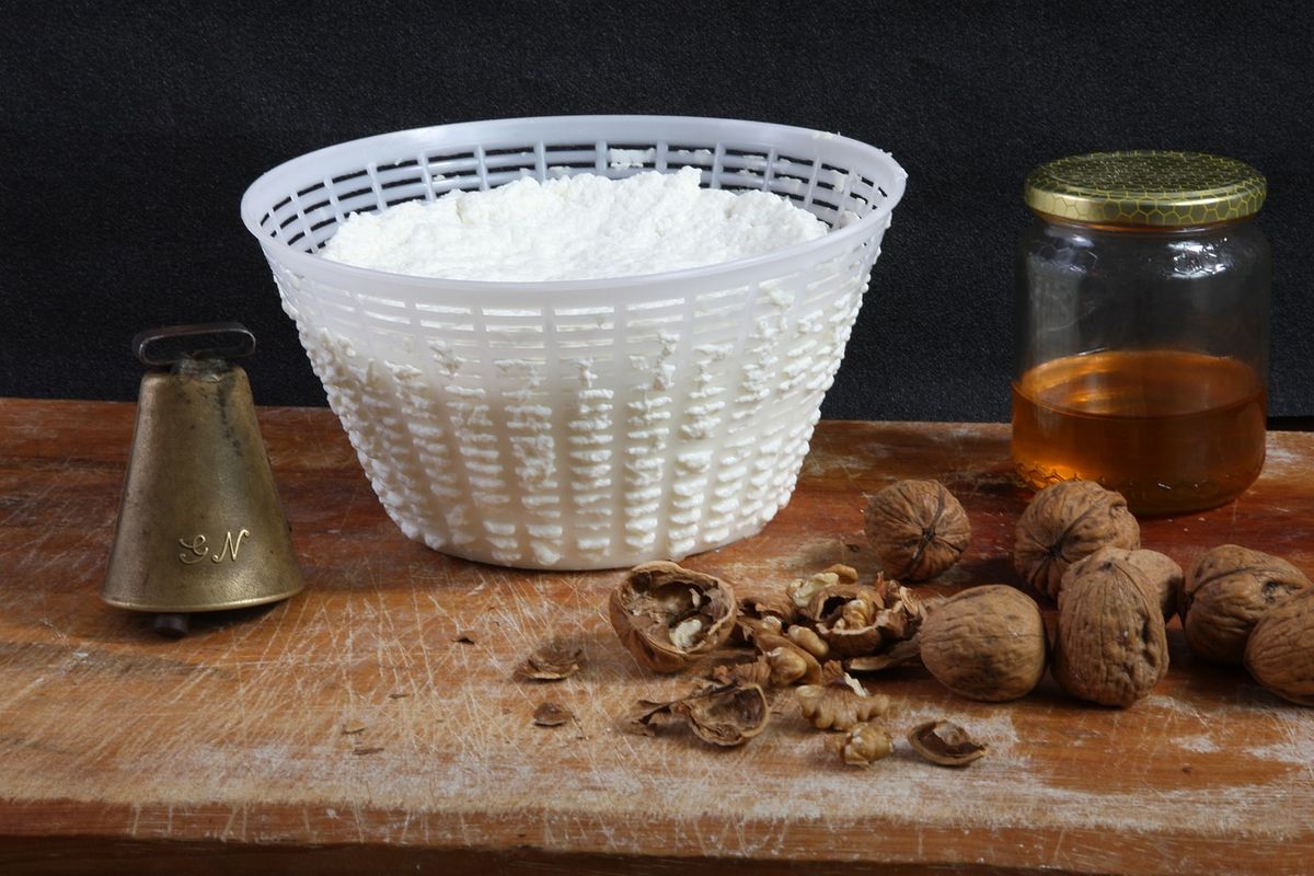 Making Homemade Ricotta Cheese