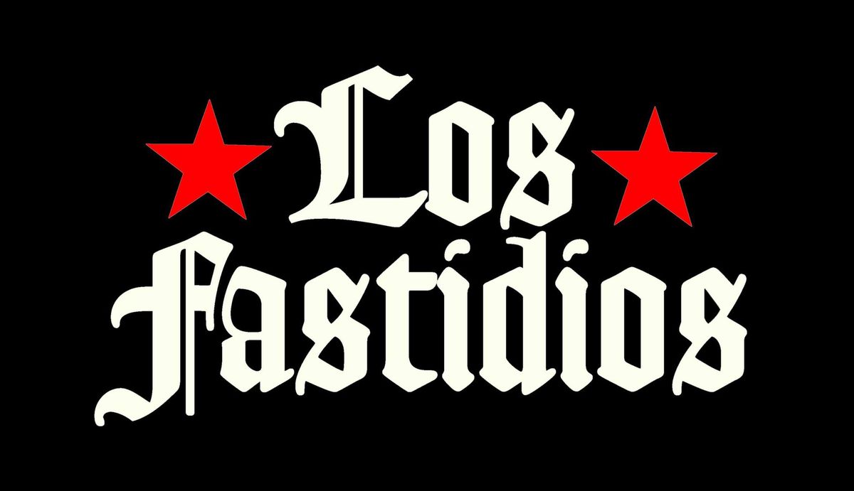 Los Fastidios & Fighting Giraffes