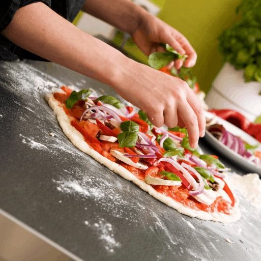 Pizza-Making and Wine-Drinking at Treehouse