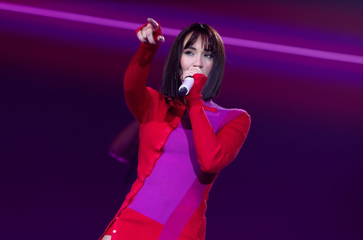 Aitana at Estadio Santiago Bernabeu