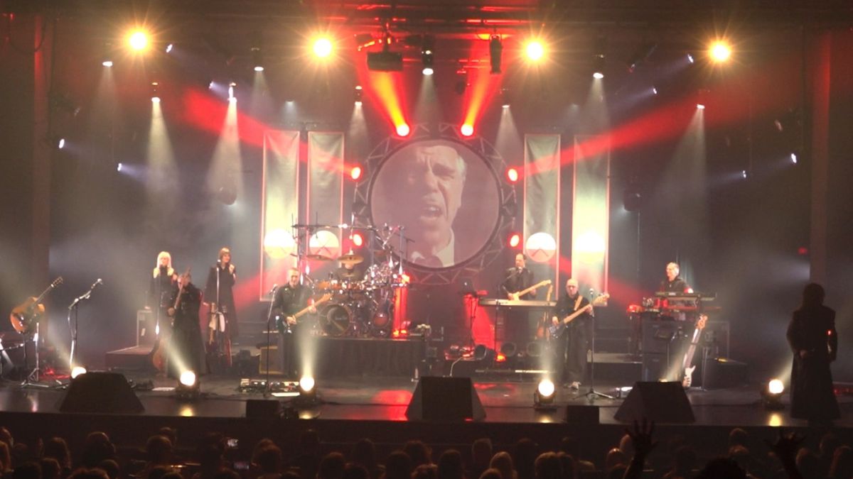 Illusion Floyd - Dark side of the wall