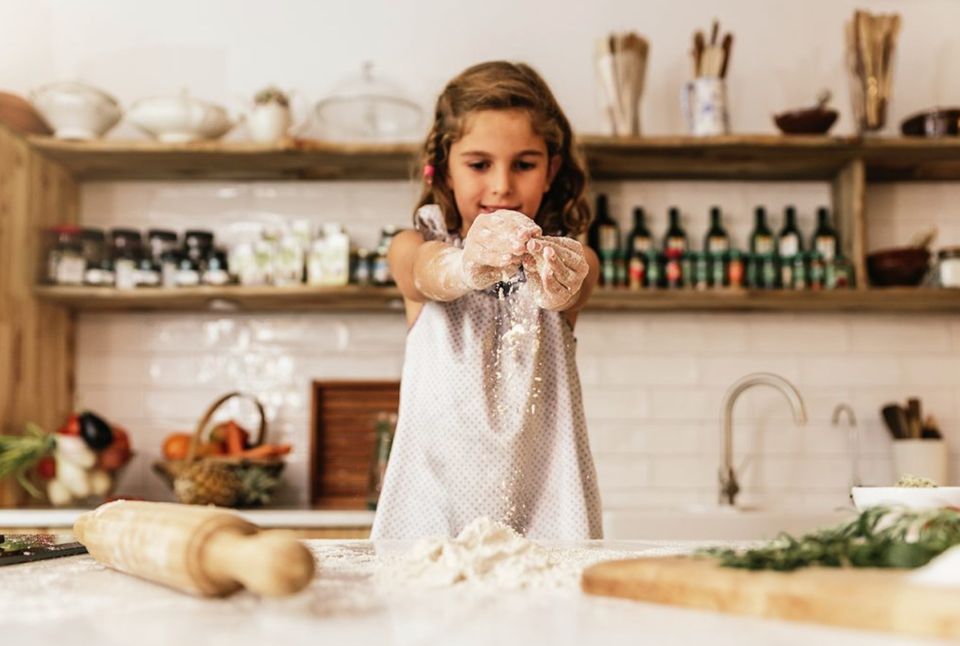 Kids Camp Flavors of The USA , Plum's Cooking Company, Sioux Falls, 5