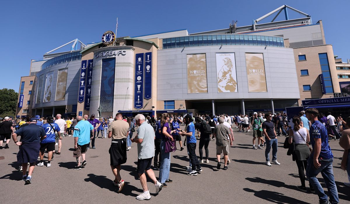 Fulham FC vs Chelsea FC at Craven Cottage
