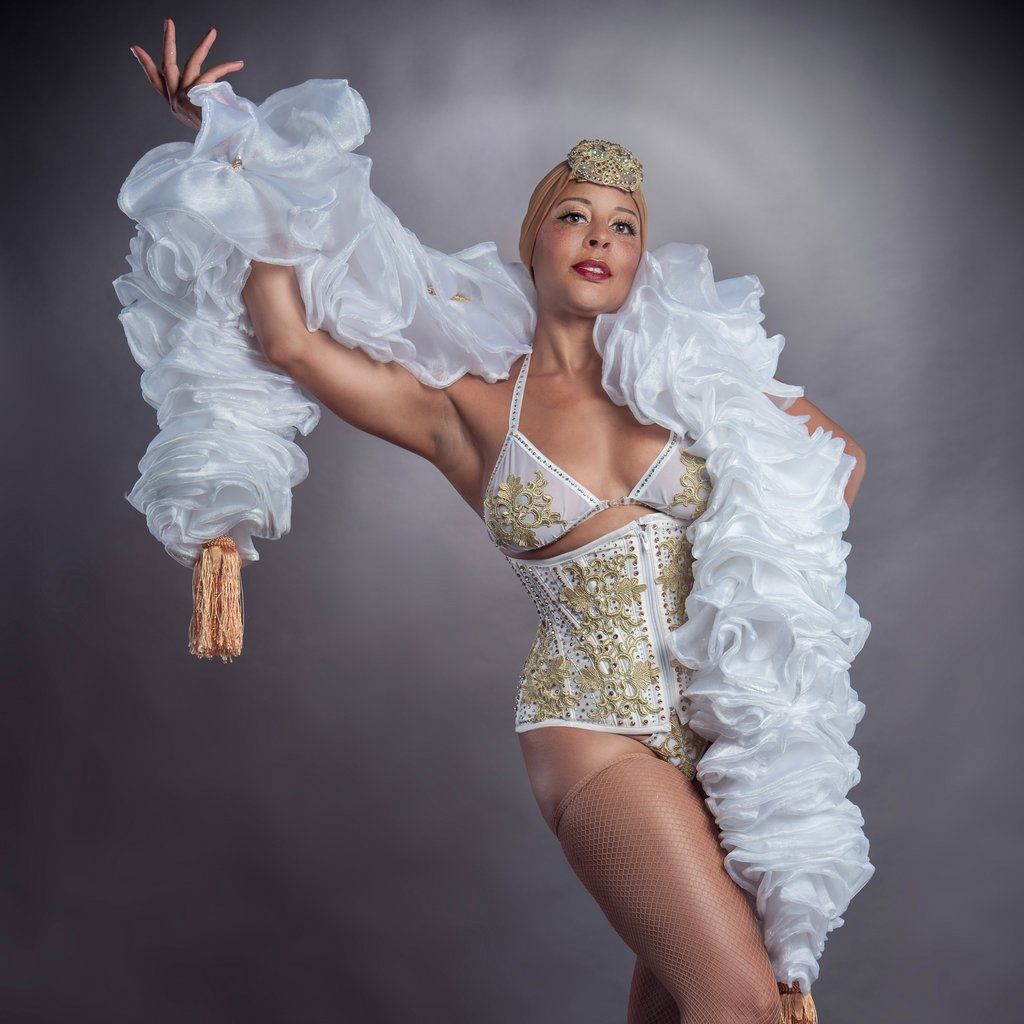 Ebony Silk Live Burlesque at Heat Coventry