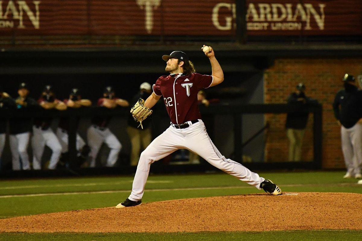 Alabama Crimson Tide at Troy Trojans Baseball at Riddle Pace Field