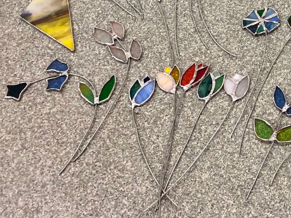 Making a Stained Glass Flower Bouquet