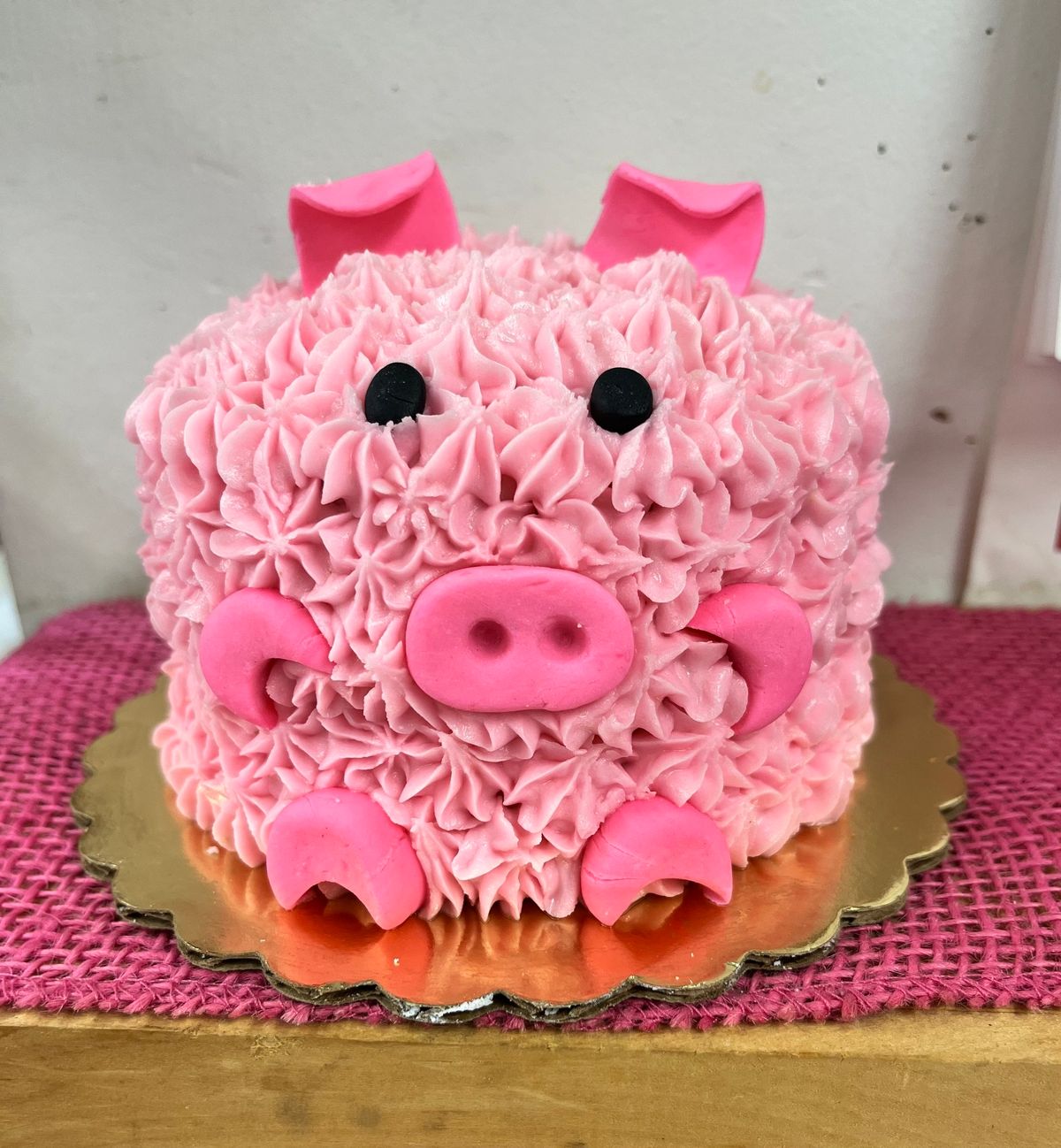 This Little Piggy Cake Decorating class