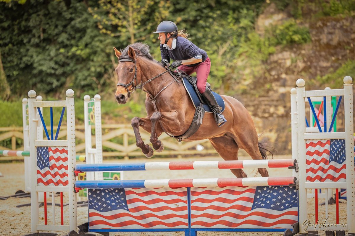 Clear Round Showjumping with Fillers