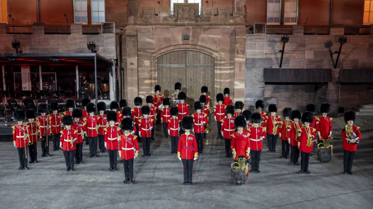 Band of the Welsh Guards with RWCMD instrumentalists