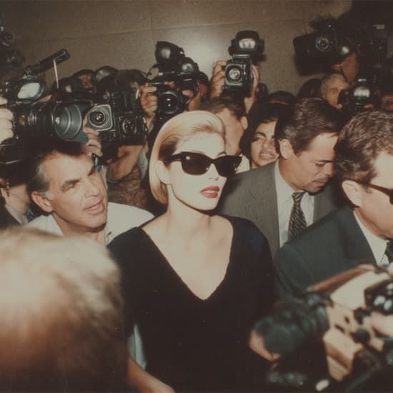 The Jury Experience: Diamantes, mentiras e um homem morto