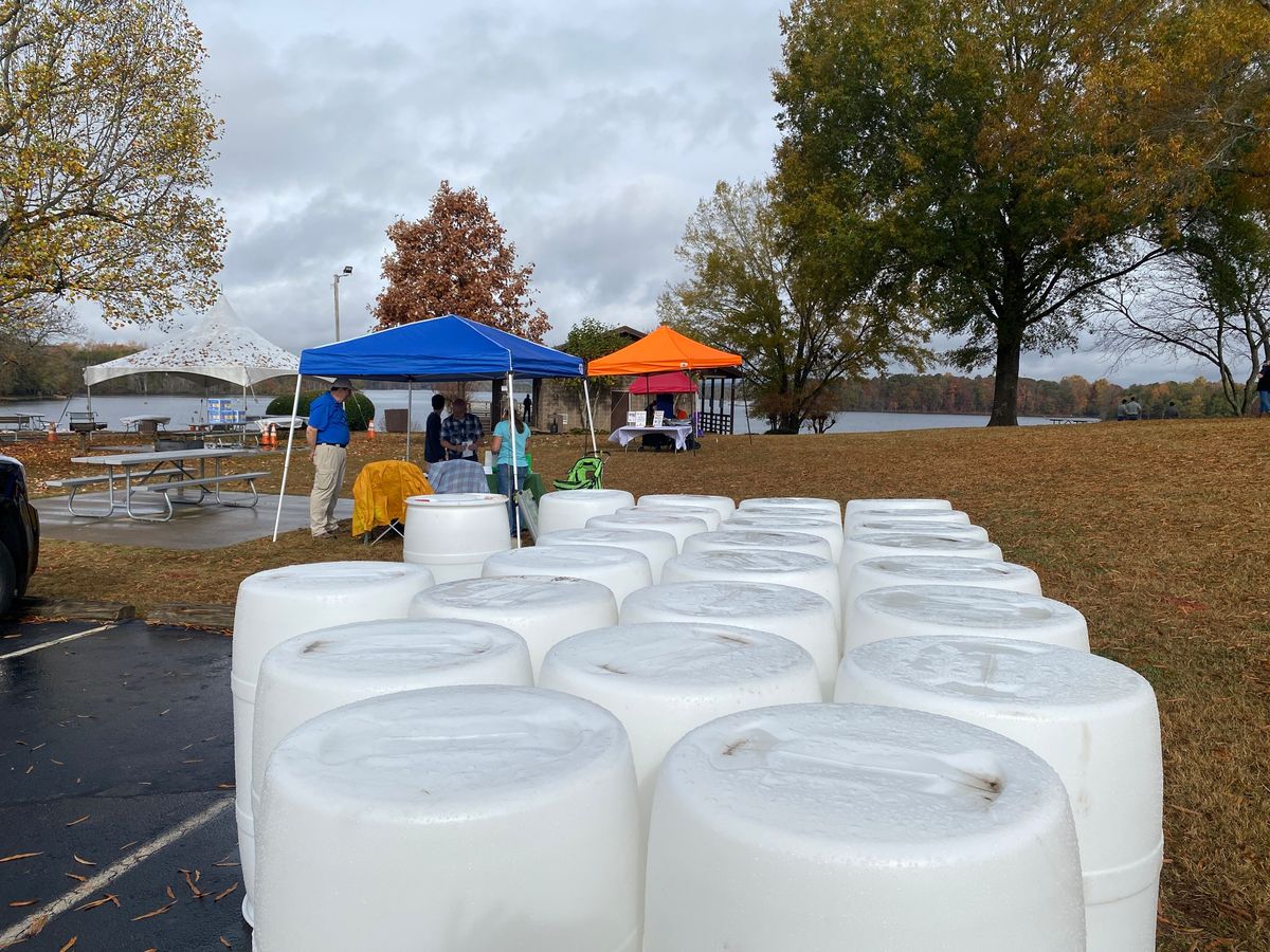 Rain barrel pick up at Lake Robinson Day (Pre-Registration Required)