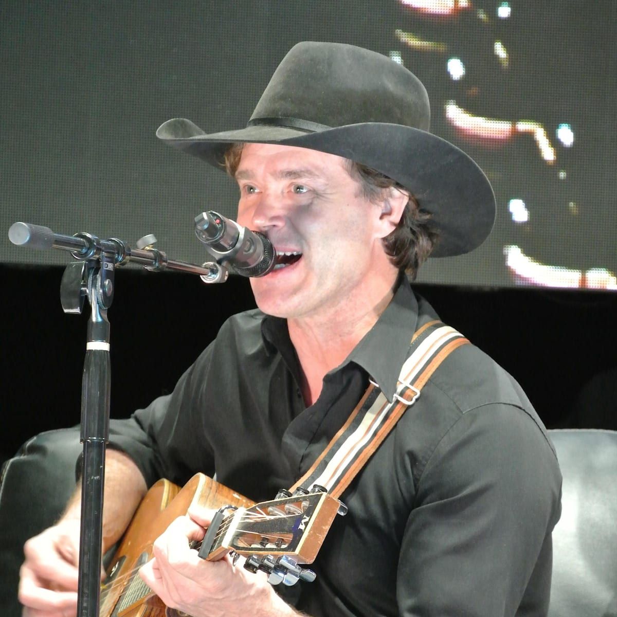 Corb Lund at Chiefs on Broadway