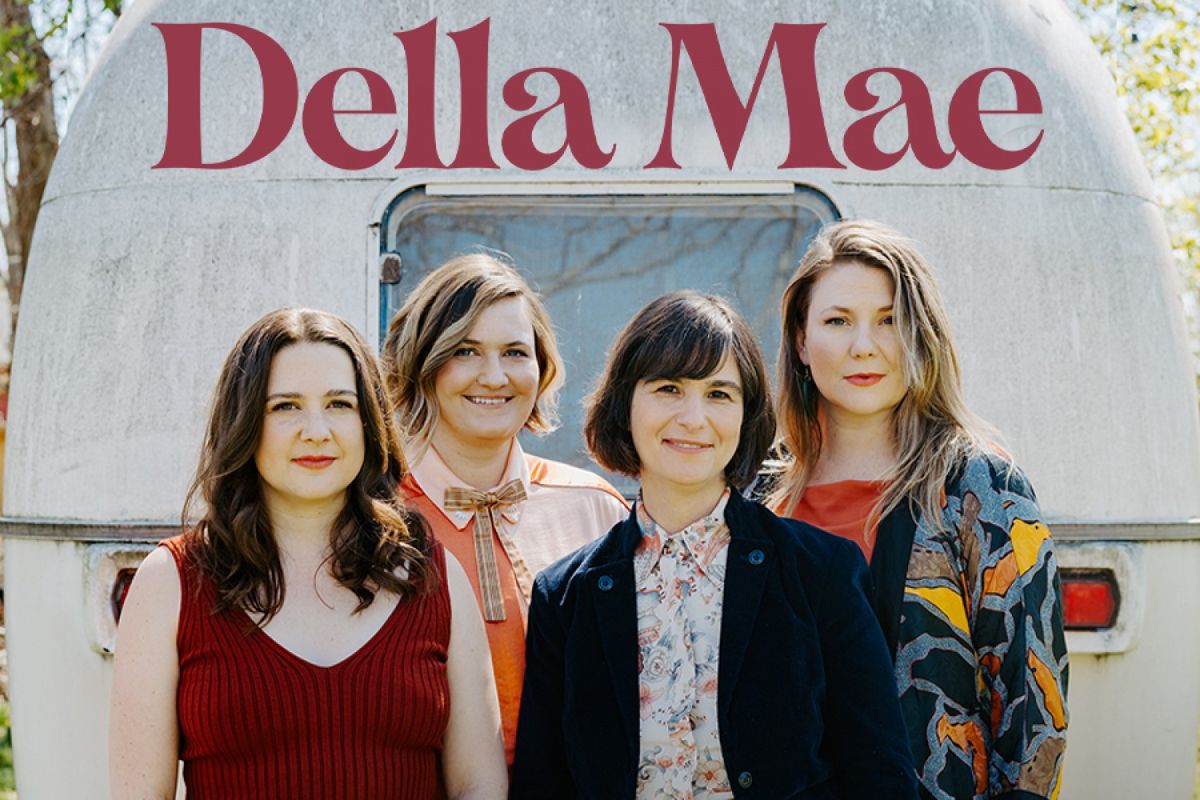 Della Mae