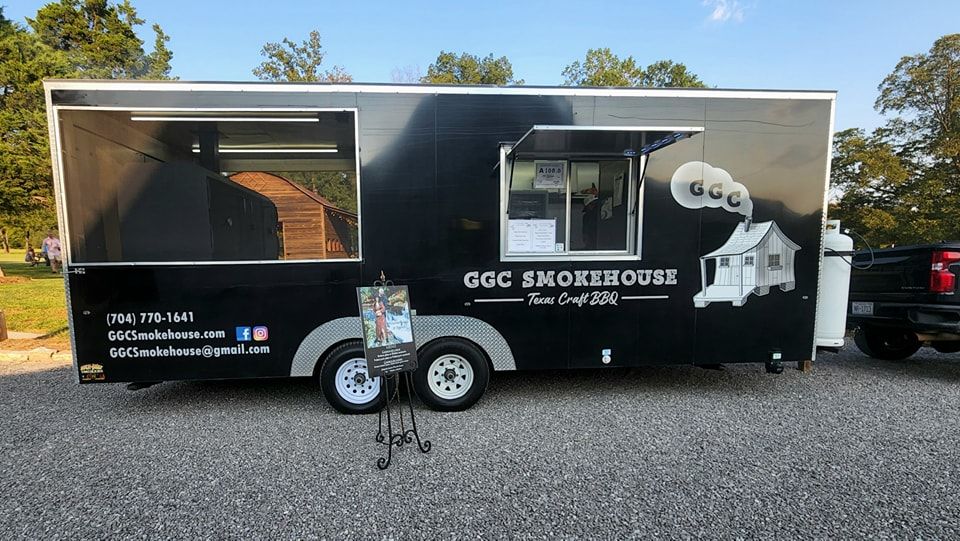 GGC Smokehouse Food Truck and James Reeder LIVE @ Southern Range!