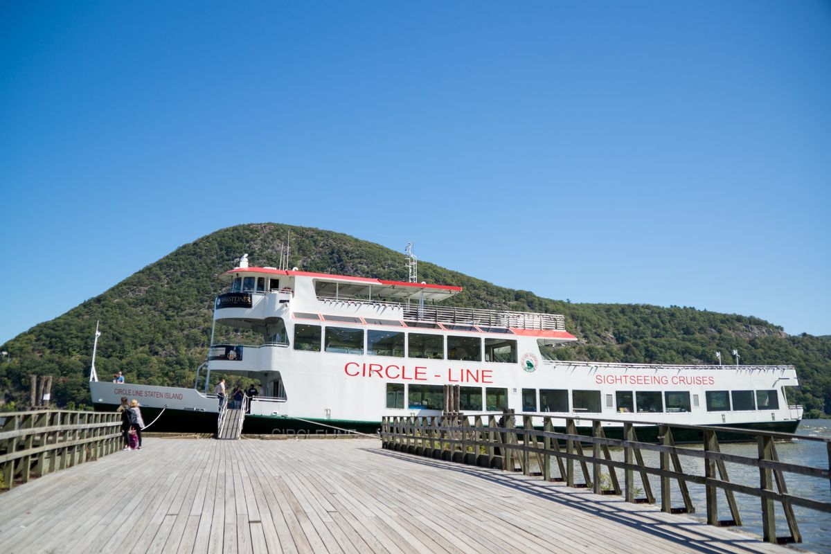 Bear Mountain Fall Cruise