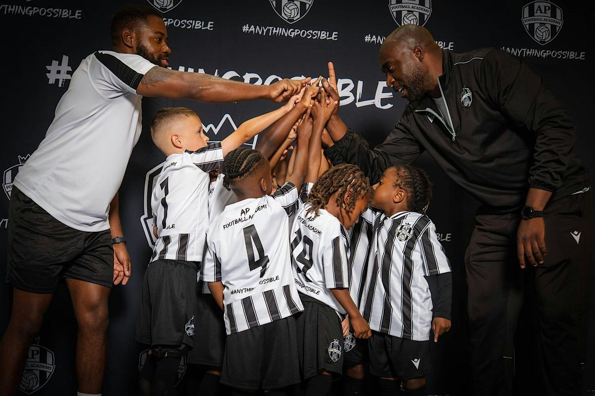 AP's Christmas  Party  Fundraiser