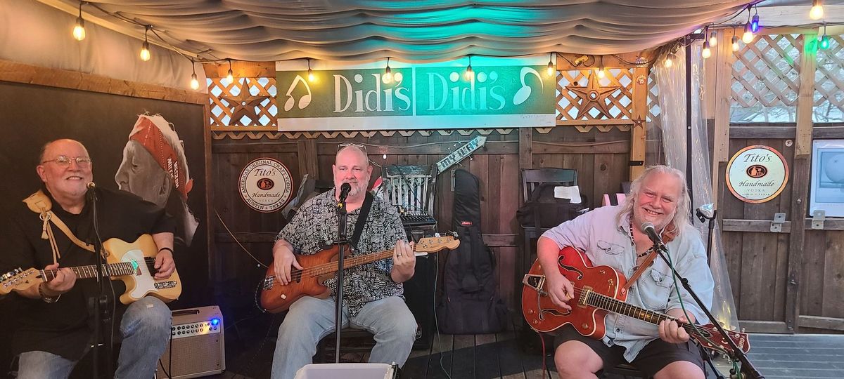 Wooden Nickel Live At Didi's Downtown