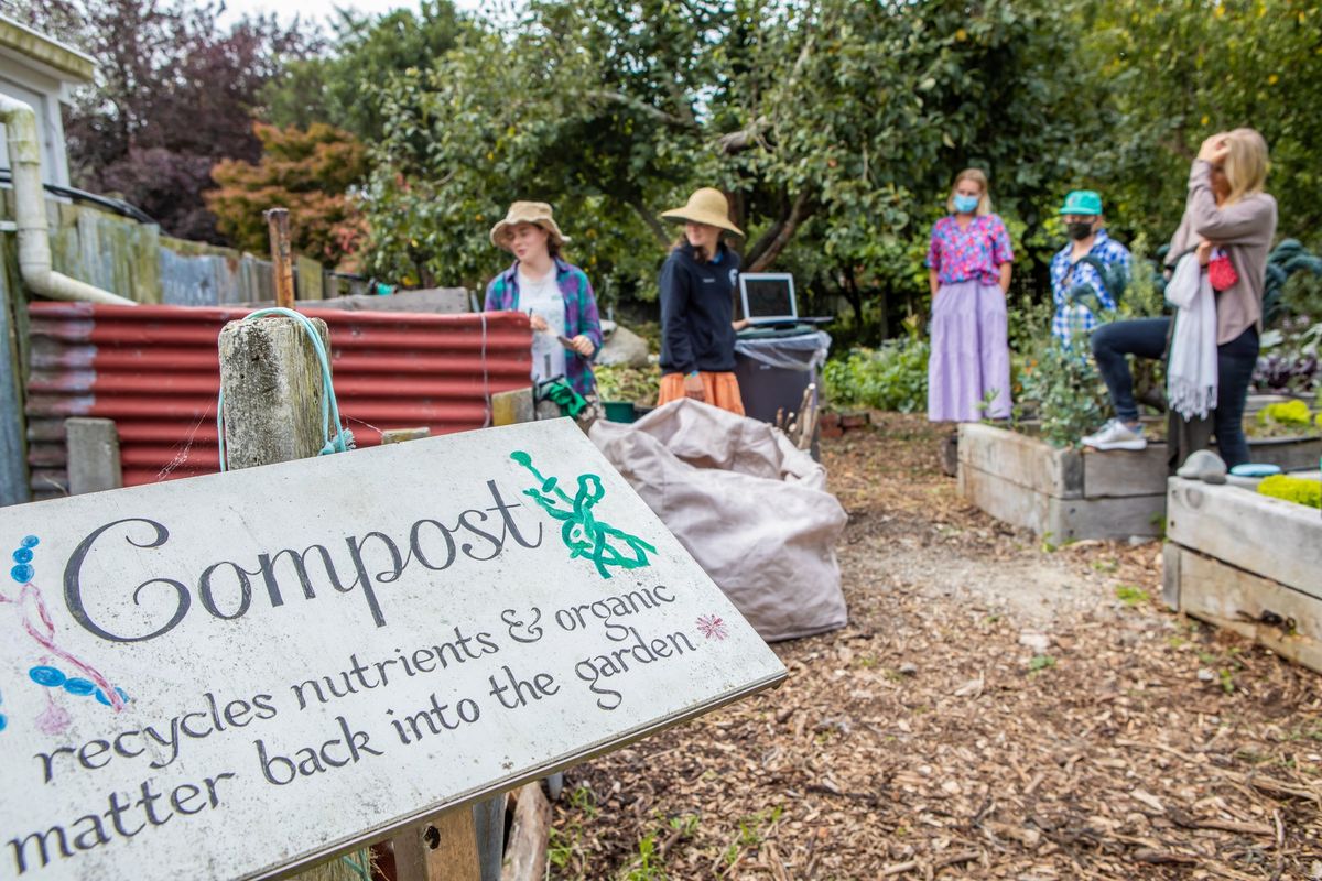 University of Canterbury Composting Workshop - T\u016branga