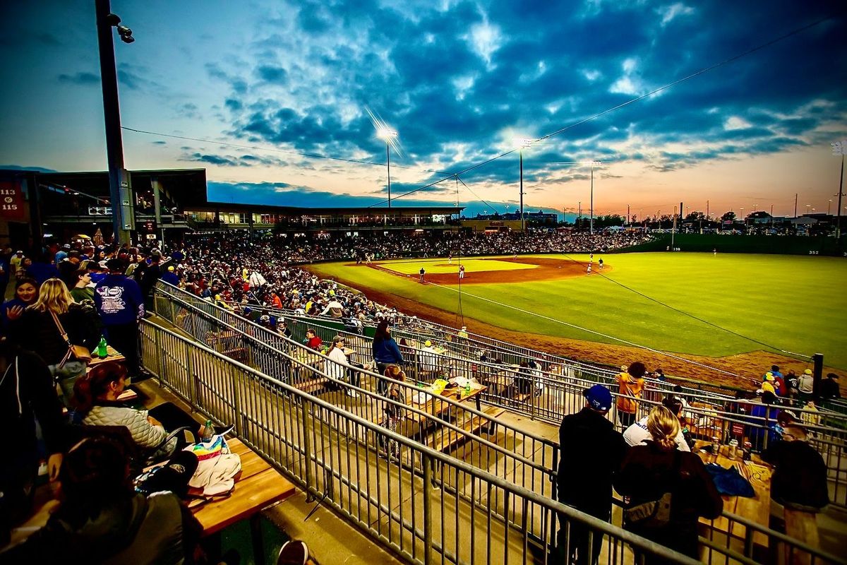 Fargo-Moorhead RedHawks at Kansas City Monarchs at Legends Field