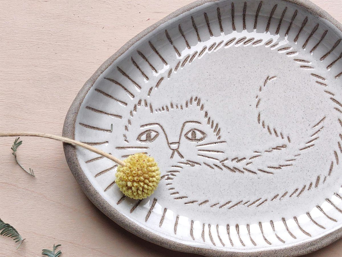 Sgraffito wall plate