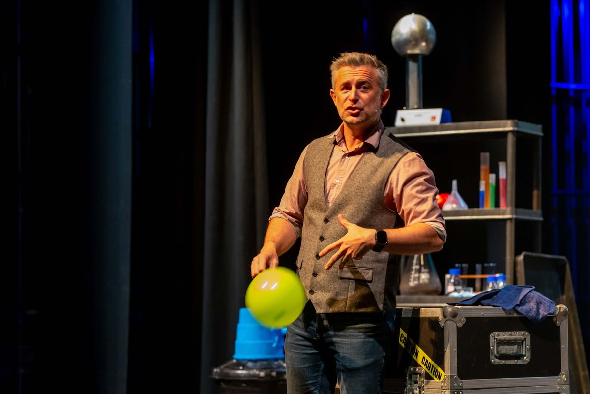 Mark Thompson's Spectacular Science Show