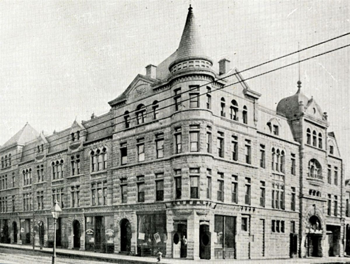 Thalia Hall Ghost Hunt