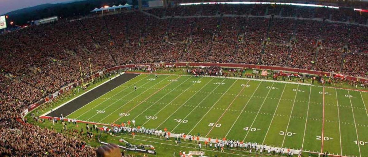 Louisville Cardinals at Virginia Tech Hokies Football at Lane Stadium