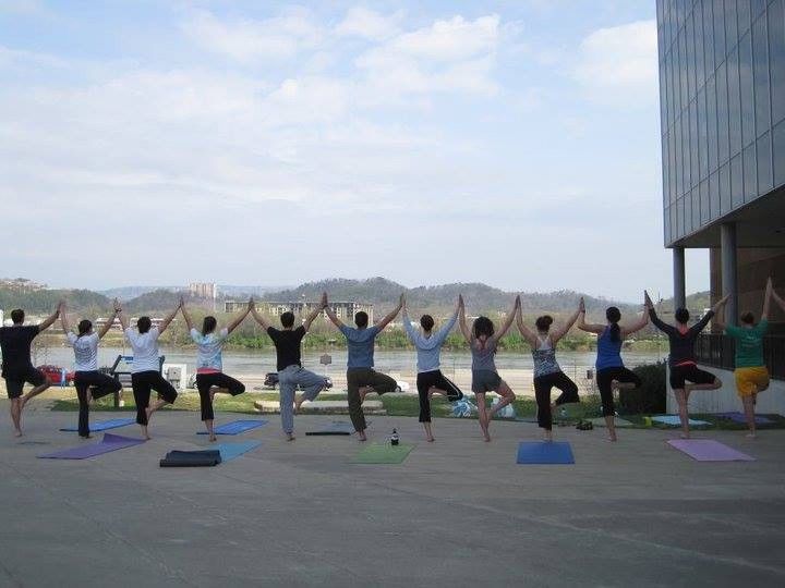 Chattanooga Community Yoga at Chattanooga River Market