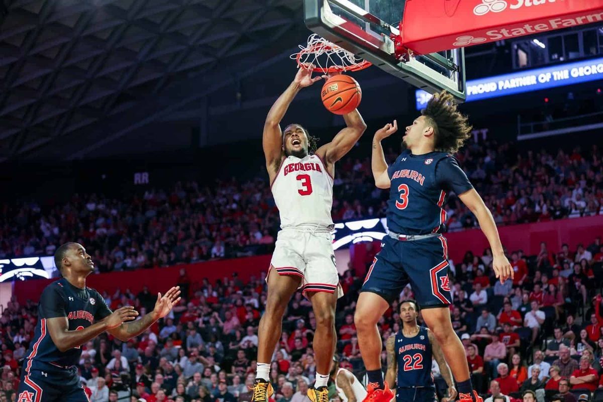 Auburn Tigers at Georgia Bulldogs Womens Basketball