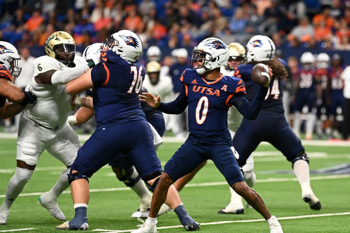 Rice Owls vs. UTSA Roadrunners at Rice Owls Stadium