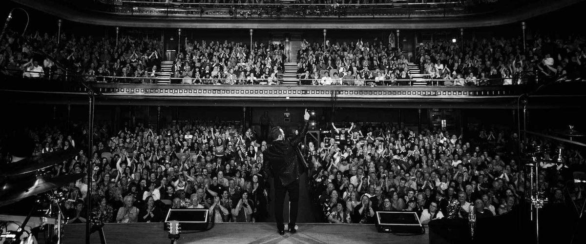 Christmas with Johnny Reid