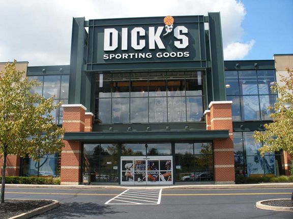 Salisbury Dick's Sporting Goods In-Store Event