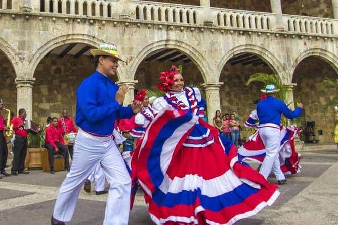 Soir\u00e9e Carnaval Dominicain