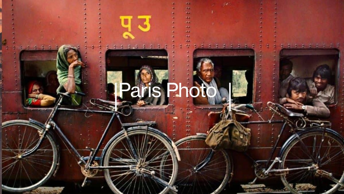 Book signing \u2014 Steve McCurry \u2014 Paris Photo