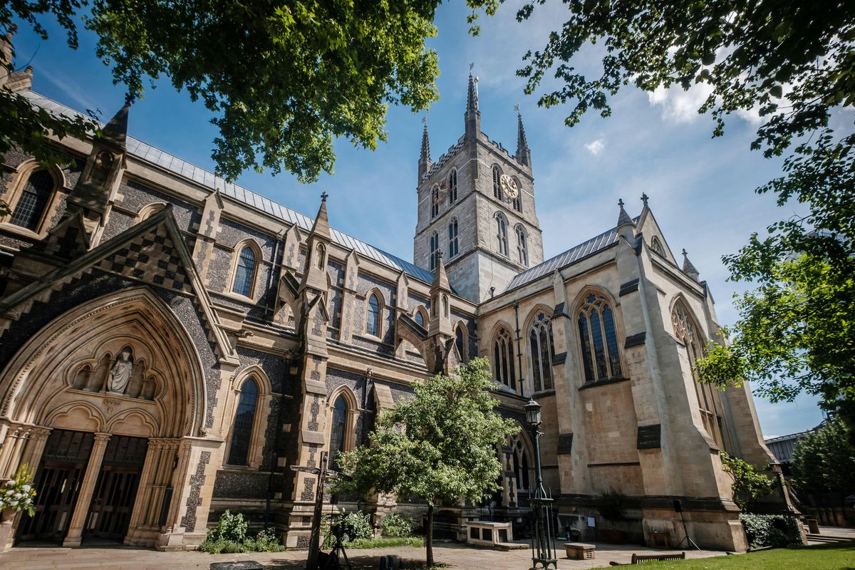 Guided Tour of Southwark Cathedral (medium)