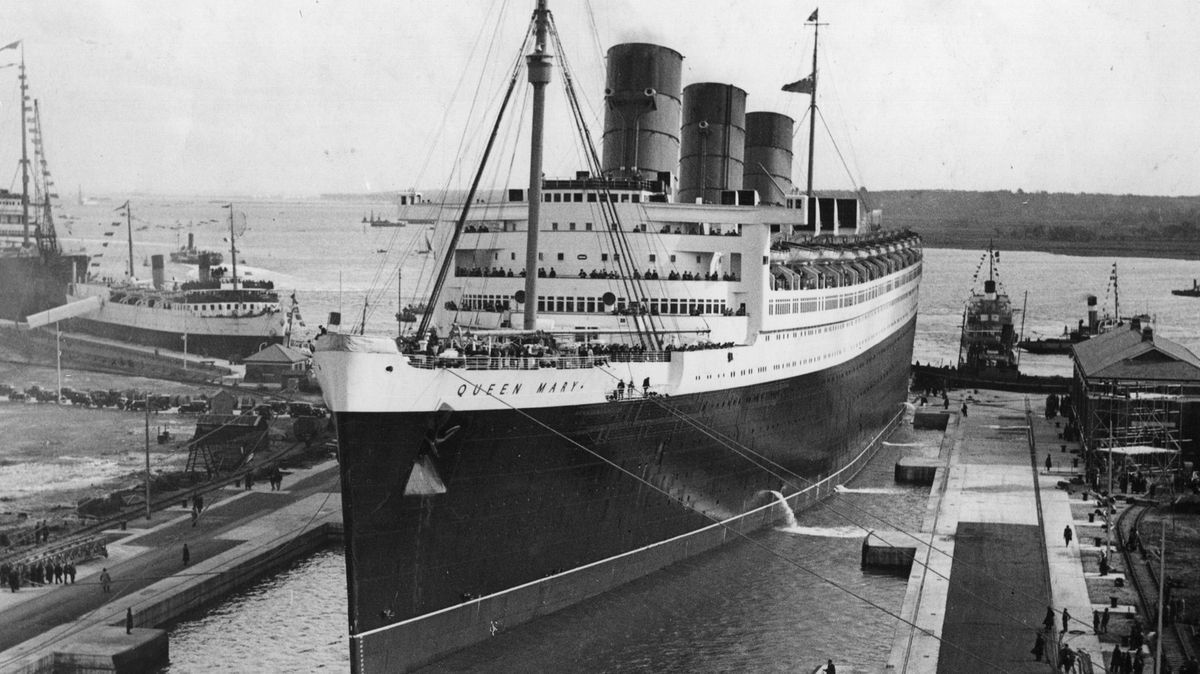 Los Angeles Harbor Hop After-Party Aboard The Queen Mary