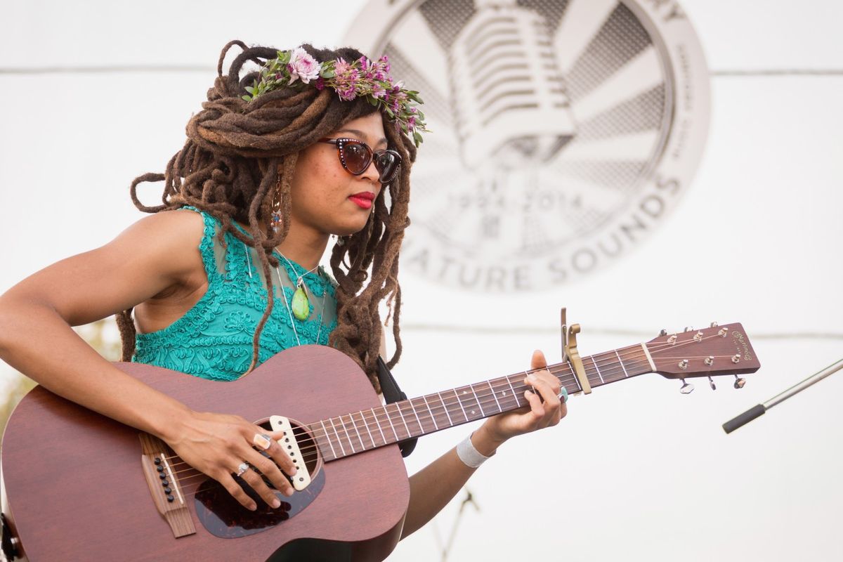 Valerie June (21+)