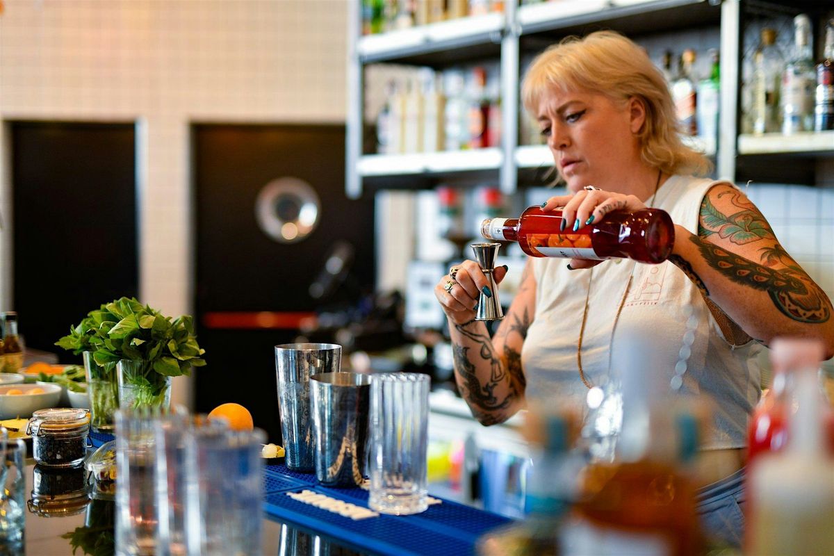 SINGLE, NOT SORRY \u2013 Taller de c\u00f3cteles para solteros y amigos