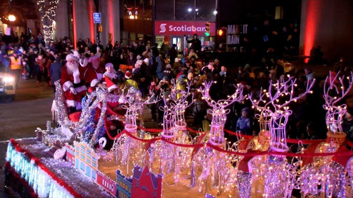 Grimsby Santa Claus Parade 2024