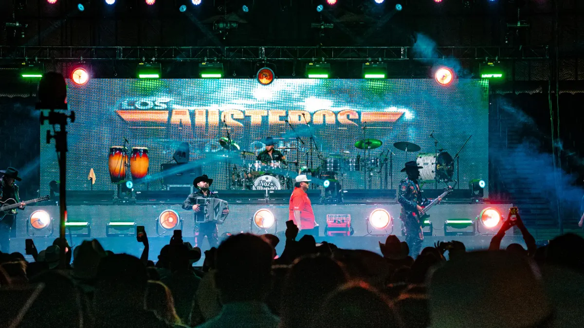 Los Austeros De Durango in Elkhart