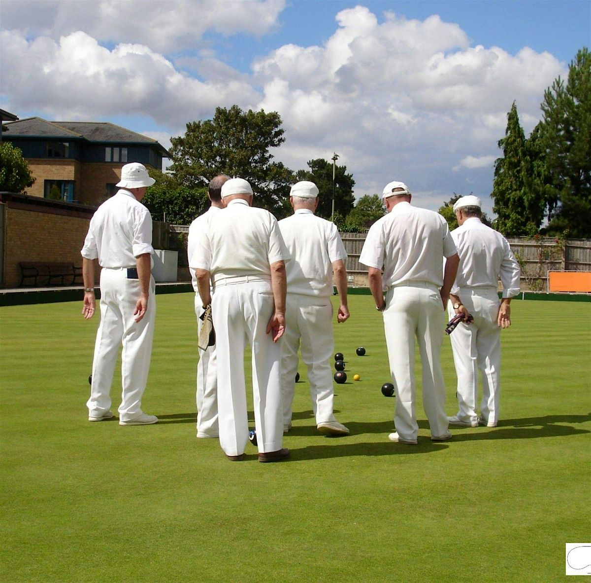 Queenstown Bowling Club  x LyLo