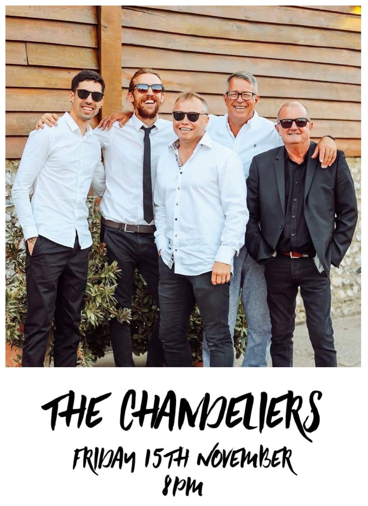 LIVE:  The Chandeliers ! 