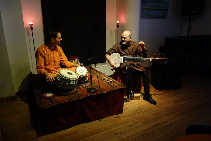 ASAD QIZILBASH & LUIGI VARGIU: SAROD & TABLA CONCERT   