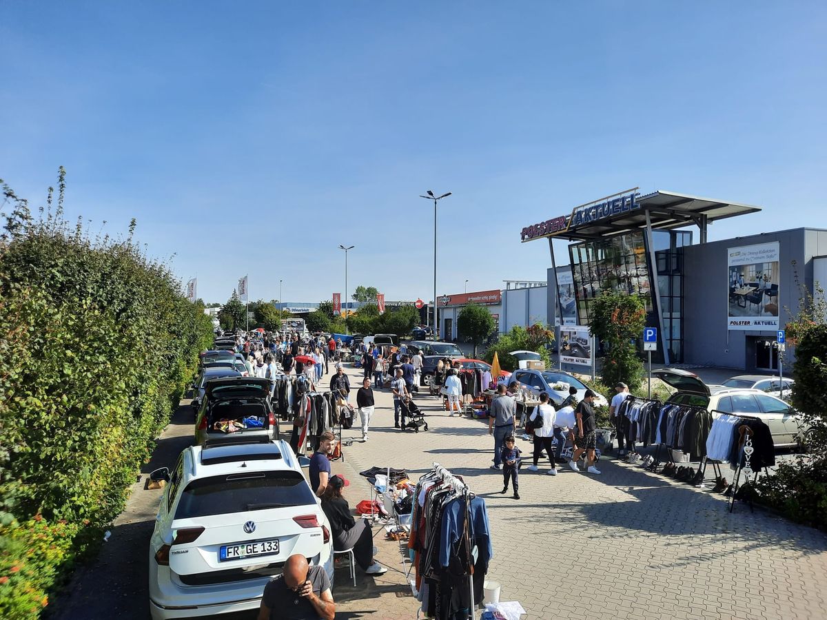 Familienflohmarkt bei Polster Aktuell