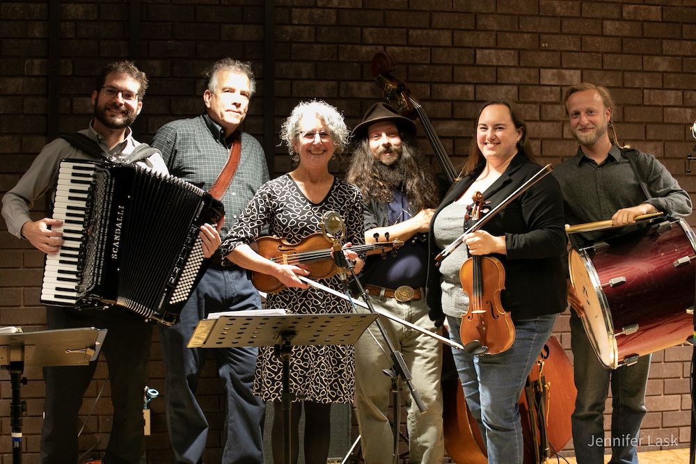 Papashoy Klezmer Band at the Rose Bowl Tavern