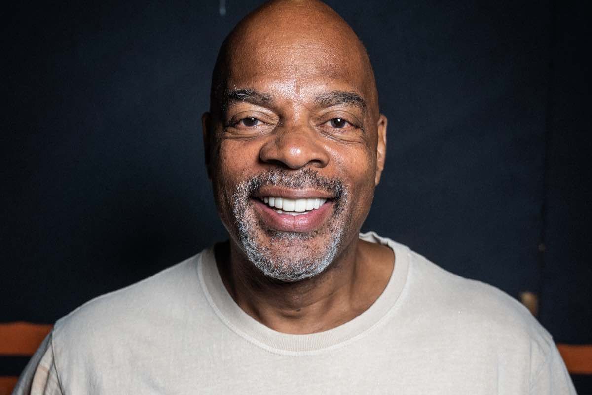 Alonzo Bodden At Laughs Comedy Club - Seattle, WA